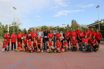 El Club Esportiu Alba presenta els seus equips oficials i patrocinadors en una temporada marcada per la participació als Specials Olympics Catalunya.